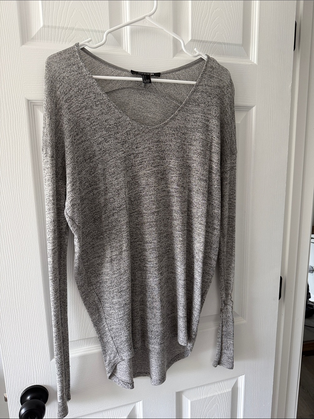 Forever 21 Gray V-Neck Women's Sweater